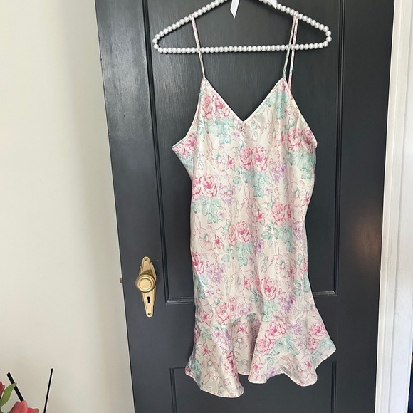 Vintage Intimate Moments Floral Slip Dress L Satin Pink Green Ruffle Hem - Picture 1 of 6